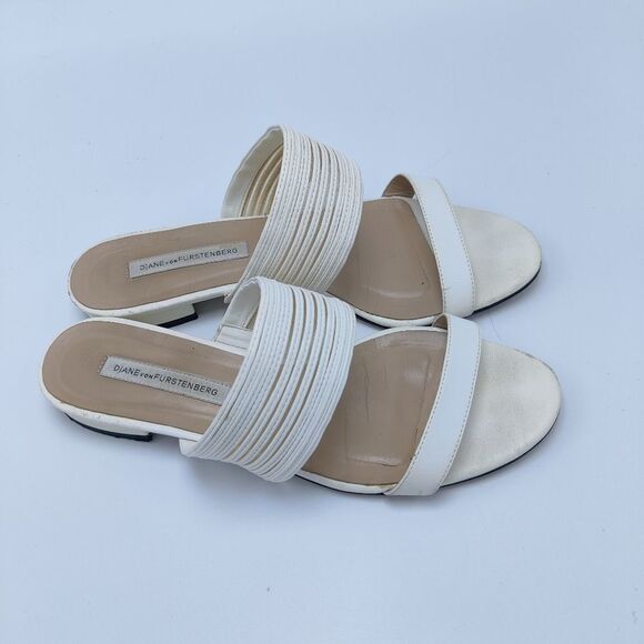 DVF Slide Sandal Low Heel Open Toe White Leather Sz 7 Diane Von Furstenberg - Picture 5 of 15